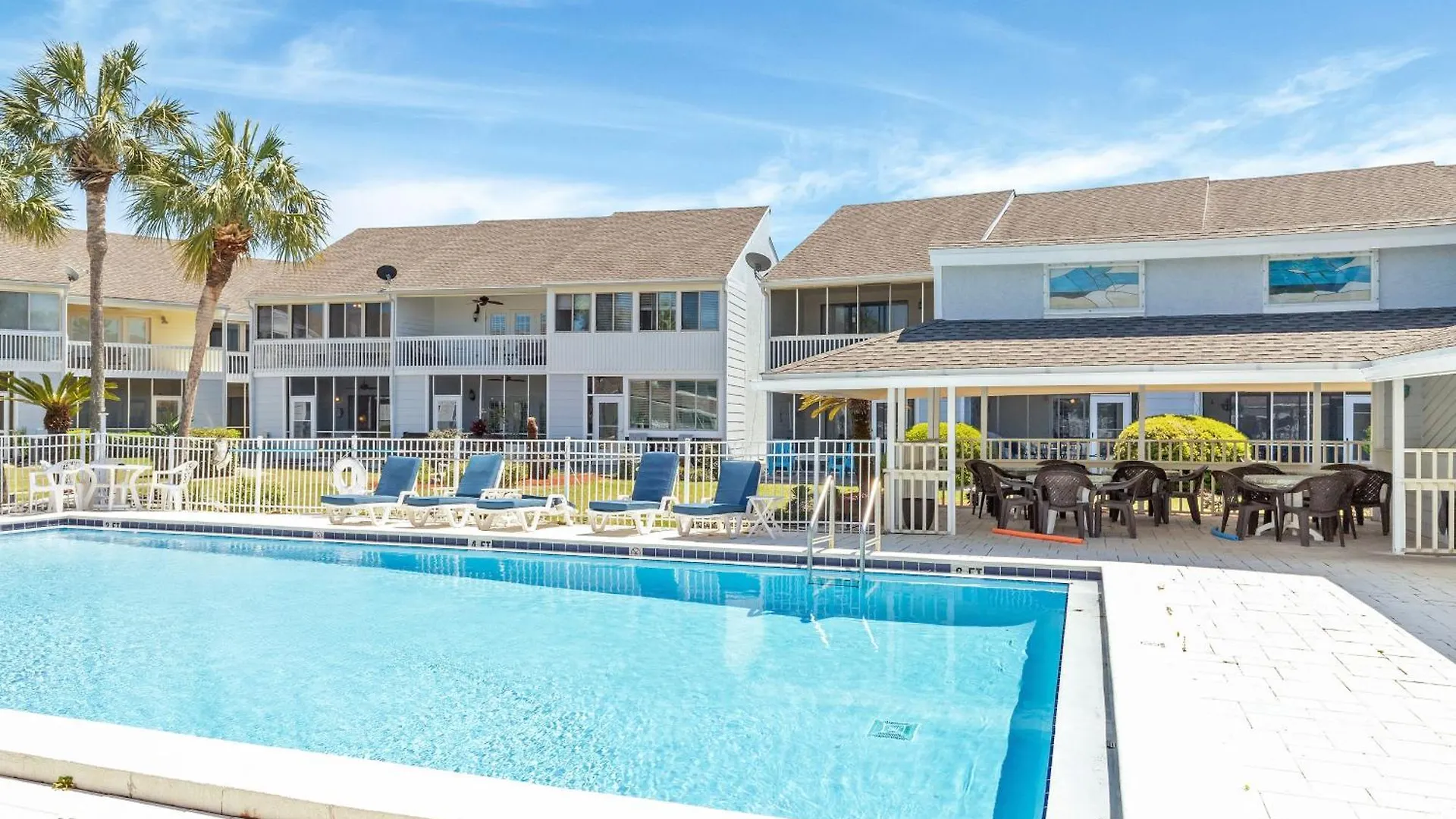 Sandpiper Cove 9214- By Holiday Isle Properties Destin