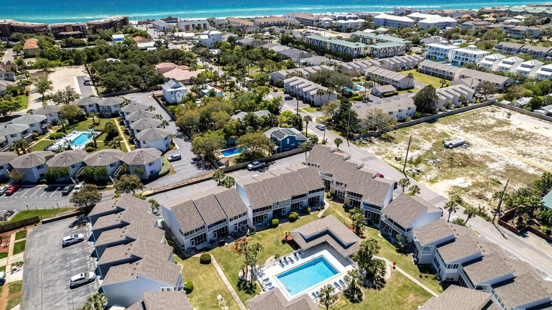 Sandpiper Cove 9214- By Holiday Isle Properties Destin Apartment